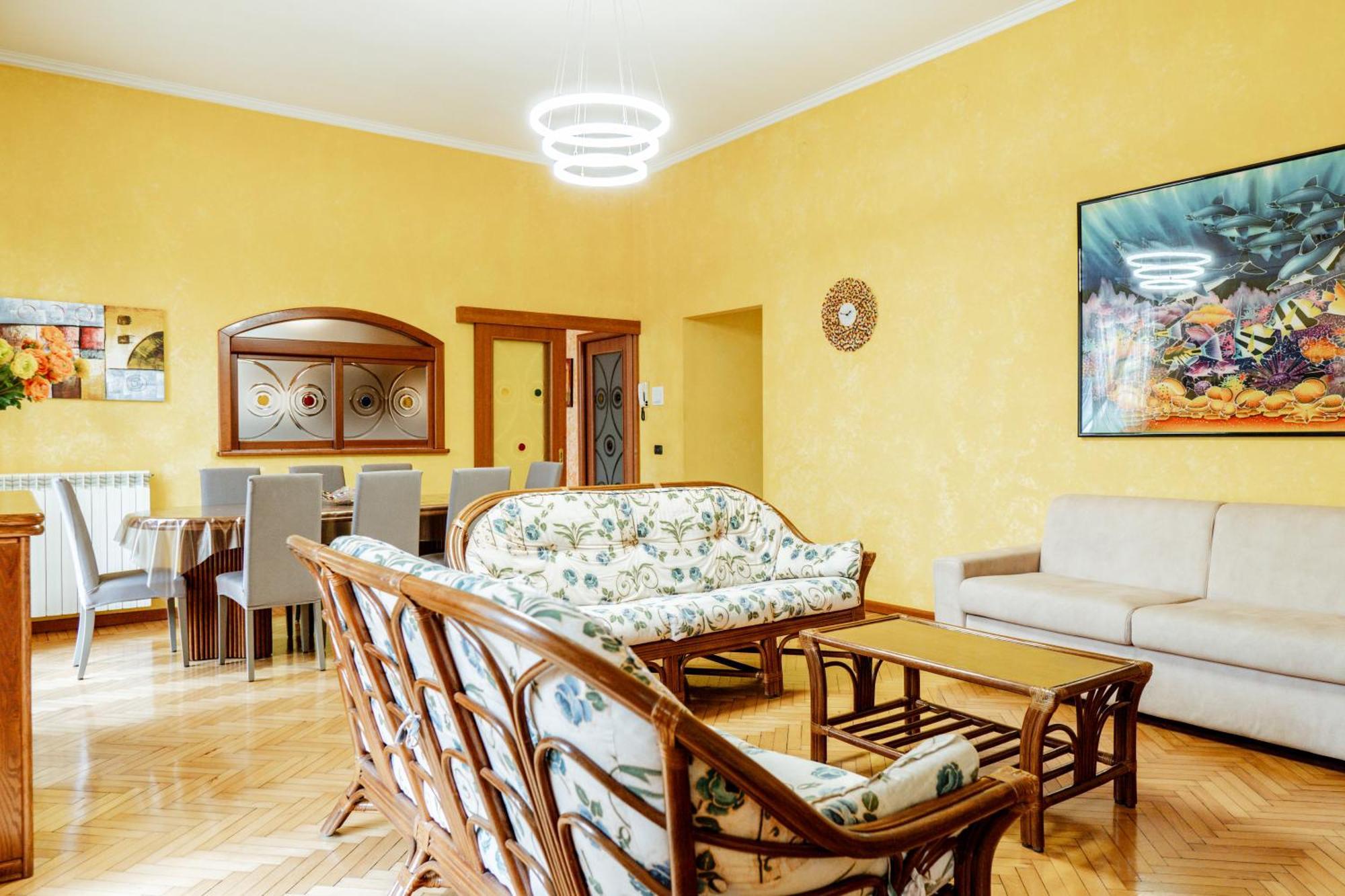 Luxe Apartment Near Milano, Rho Fiera E Mxp Busto Arsizio Exteriér fotografie